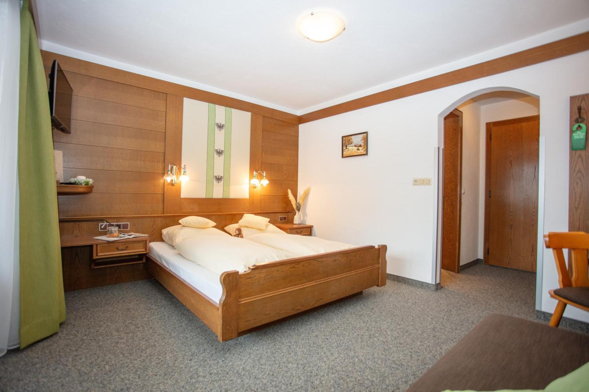 Landgasthof Kaiserkrone Elmen Ngoại thất bức ảnh